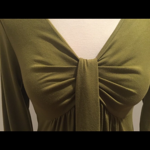 Pretty tunic - Picture 2 of 4